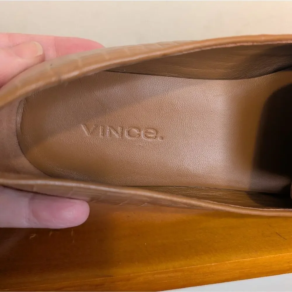 VINCE Naomi Croc-Embossed Leather Loafer 6